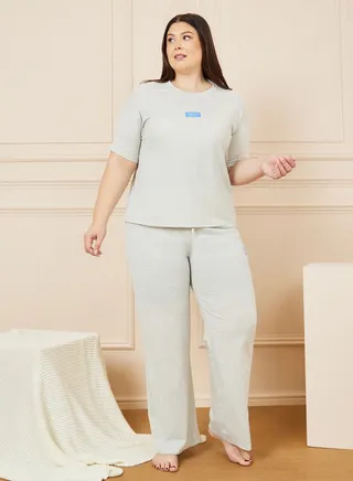 Drop Shoulder Patch Detail T-shirt and Pyjama Set 