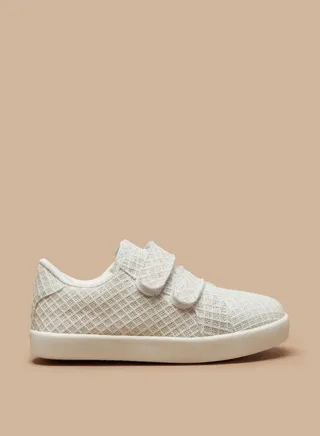 Girl's Textured Casual Sneakers Shoes With Hook And Loop Closure Ramadan Collection 