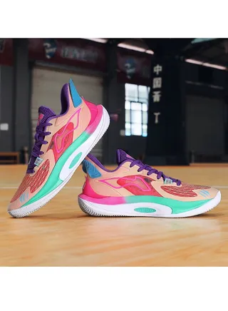 New Breathable and Anti Slip Sports Shoes 