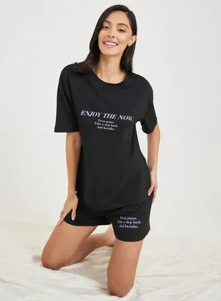 Slogan Print T-shirt and Short Set 