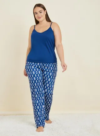 Plus Solid Cami & Geo Print Pyjama Set 