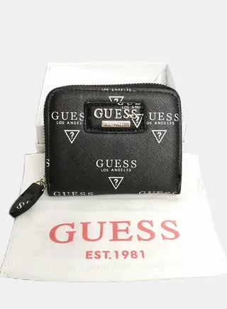 GUESS wallet 
