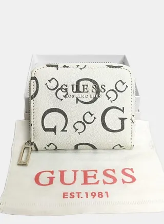 GUESS wallet 