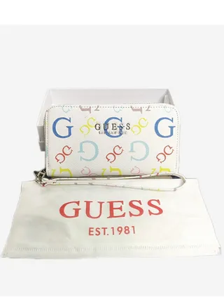 GUESS wallet 
