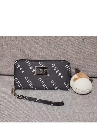 GUESS wallet 