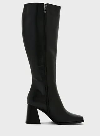 High Heel Boots 