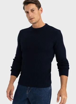 Knitted Crew Neck Sweater