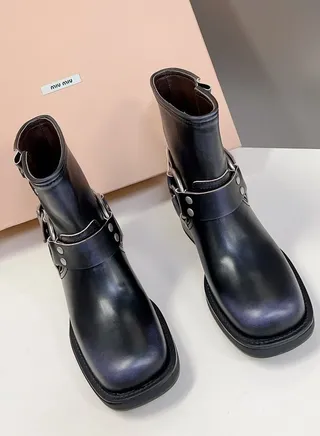 women's thick sole boots 