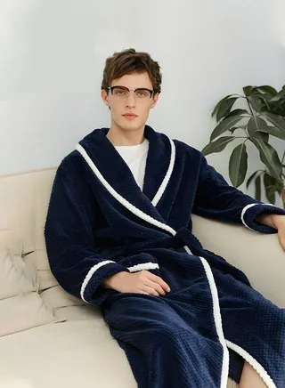 Men's Coral Fleece Bathrobes Thickened Nightgowns Skin-Friendly Material Homewear Navy Blue 