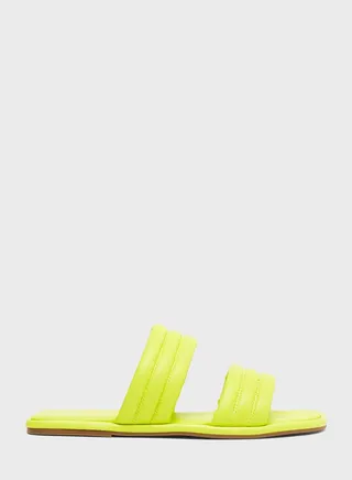 Alanandra Flat Sandals 
