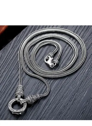 Luxurious 925 sterling silver necklace 