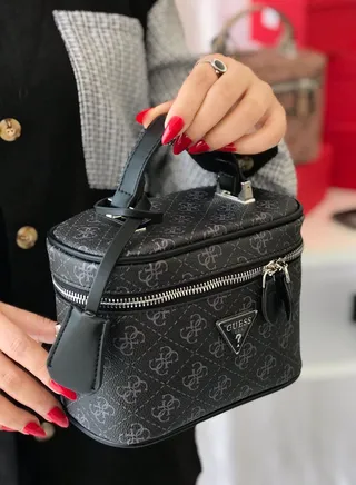 GUESS 