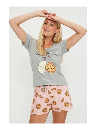 Friend-chip Goals T-Shirt and Shorts Pyjama Set 