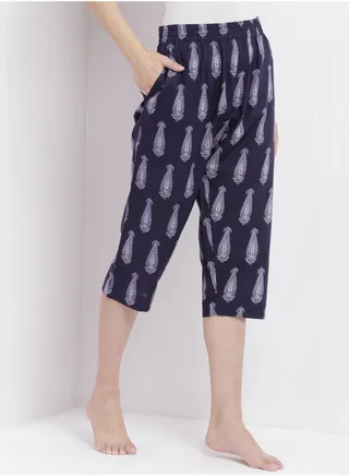 Casual Comfortable Relaxed Fit Three Quarter Pyjama Pants With Matching Scrunchie Navy 