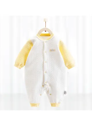 Warm And Comfortable Jumpsuits For Babies And Toddlers 