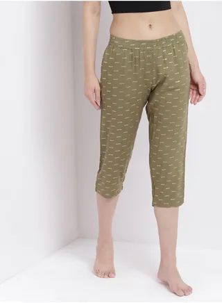 Casual Comfortable Relaxed Fit Three Quarter Pyjama Pants With Matching Scrunchie Green 