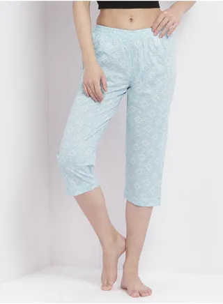 Casual Comfortable Relaxed Fit Three Quarter Pyjama Pants With Matching Scrunchie Blue 