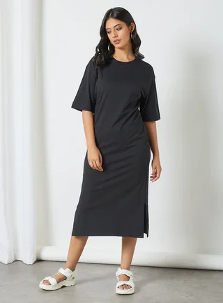 Round Neck Midi Dress Black 