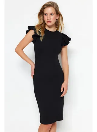 Black Ribbed Sleeves Flounce Midi Knitted Dress TWOSS23EL01708 