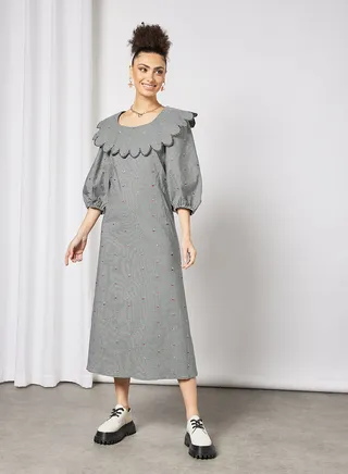 Printed Oversize Collar Dress Black/White 