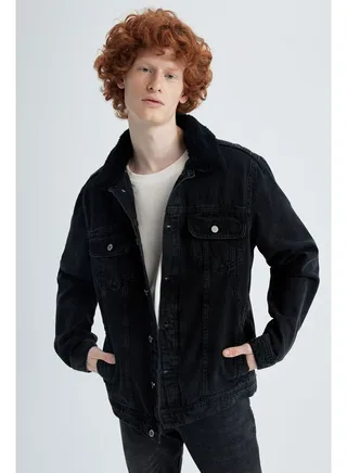 Man Slim Fit With Fur Denim Jacket 