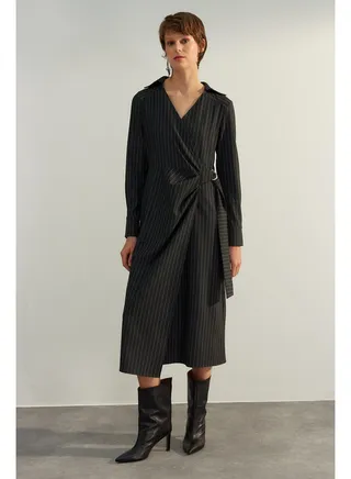 Black Double Breasted Striped Woven Dress TWOAW24EL00239 
