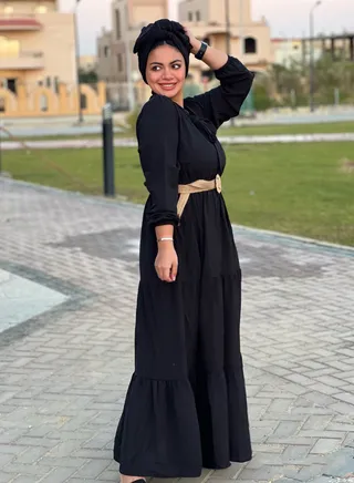 Tiered Plain Black Dress With Removable Belt 