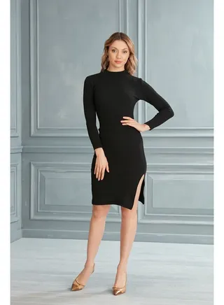 Black Fitted Crew Neck Mini Ribbed Flexible Knit Dress with a Slit TWOAW21EL0135. 