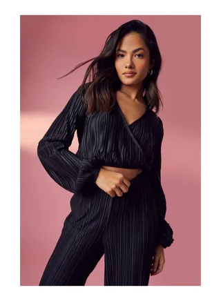 Wrap Front Volume Sleeve Plisse Crop 