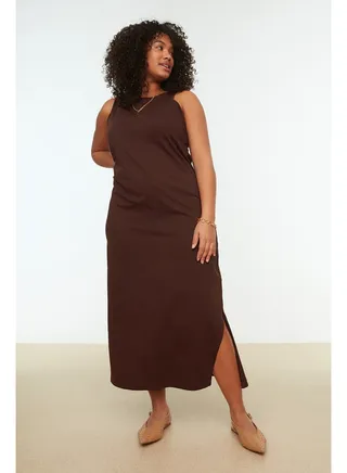 Dark Brown Shift Crew Neck Slit Knitted Dress TBBSS22AH0162 