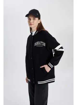 Woman Regular Fit Bomber Long Sleeve Knitted Cardigan 