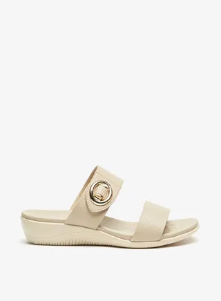 Women's Solid Slip-On Sandals With Wedge Heels 