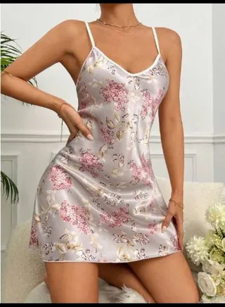 SHEIN Floral Print Contrast Binding Satin Cami Nightdress 