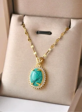 Trendy Stainless Steel Gold Plated Necklace For Women Inlaid With Natural Green Turquoise Stone 