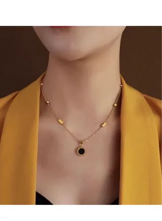 1pc Gold Stainless Steel Necklace With Two Sides Pendant 