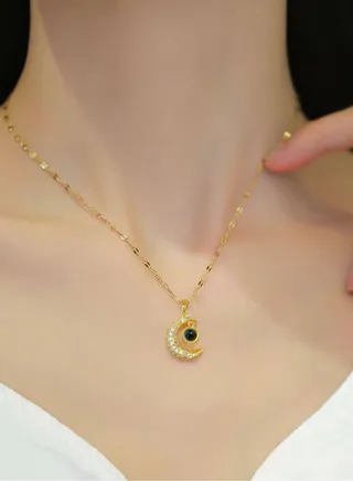 Stylish Stainless Steel 18k Gold Plated Necklace For Women 