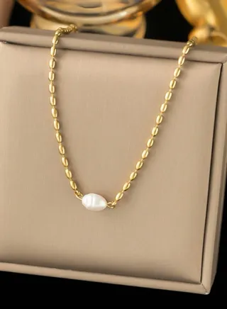 Elegant 18k Gold Plated Necklace 