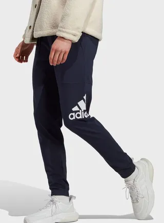 Essential Logo Tapered Elastic Sport Joggers