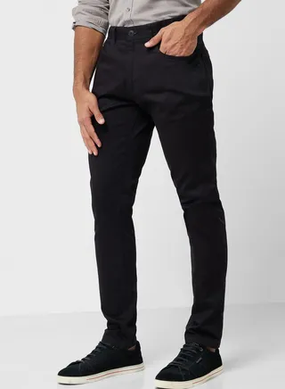 Thomas Scott Men Classic Easy Wash Mid-Rise Chinos 