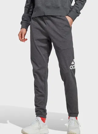 Essential Logo Tapered Sweatpants 