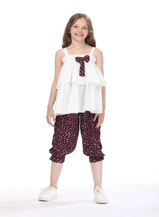 sleeveless white Tshirt with Black and Fuchsia  bermuda for girls 