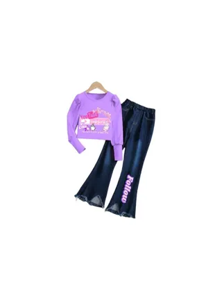 Girls' set consisting of a purple blouse and a pair of jeans 