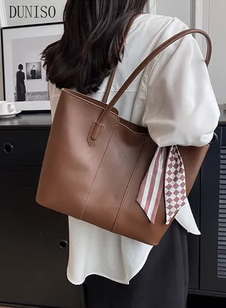 Women's Shoulder Tote Bag Faux Leather Handbag for Women Large Capacity Messenger Fashionable Travel Shoulder Bag for Ladies Girls College Students 