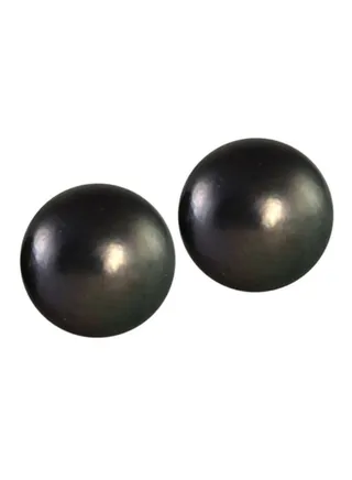 18 Karat Yellow Gold Round Shape Pearl Earrings 