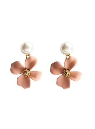 Pearl Detail Dangle Earrings 