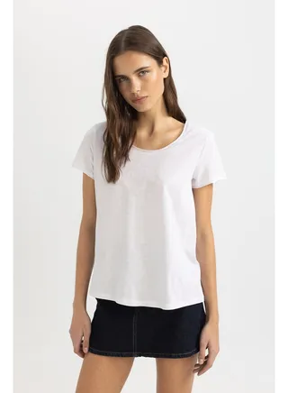Woman Regular Fit Crew Neck Knitted Short Sleeve T-Shirt 