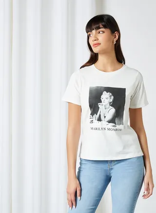Front Graphic T-Shirt Snow White 