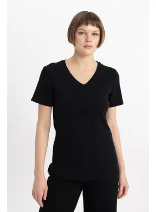 Woman Slim Fit V Neck Knitted Short Sleeve T-Shirt 