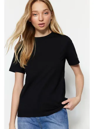 T-Shirt - Black - Regular fit 