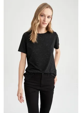 Woman Regular Fit Crew Neck Short Sleeve Knitted Short Sleeve T-Shirt 